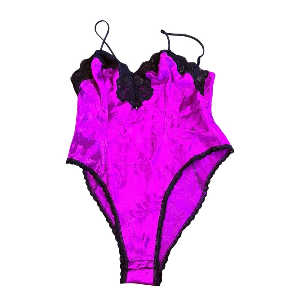Delicates Vintage Magenta Floral Jacquard Lace Trim Bodysuit Lingerie Small NEW